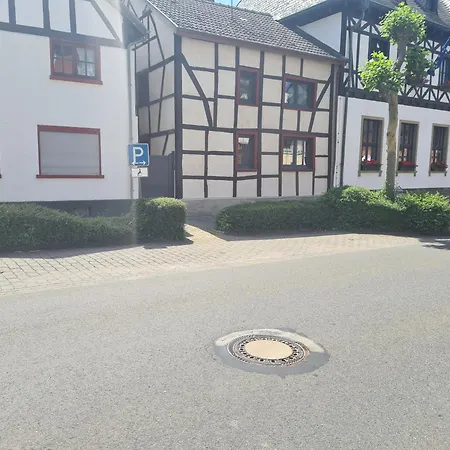 Am Rathaus *